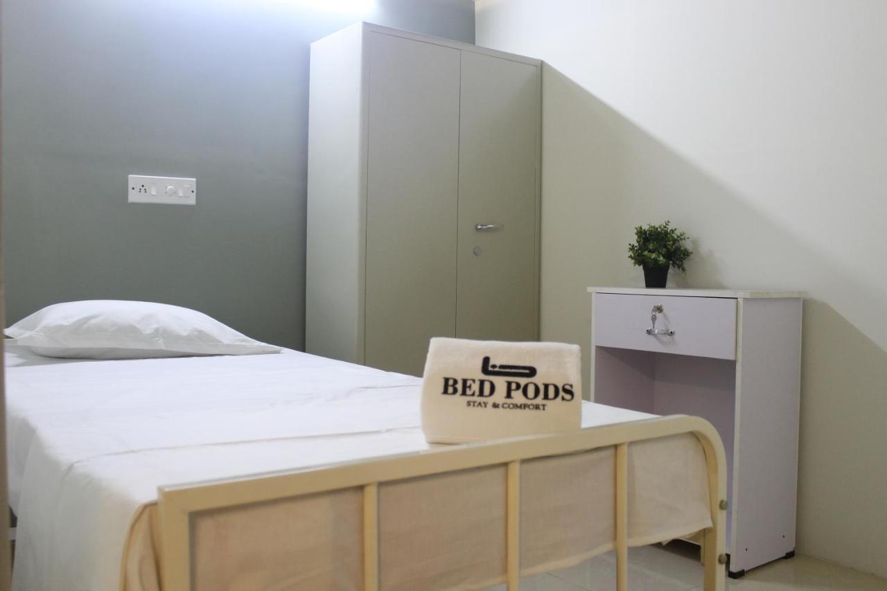 Bed Pods Hostel Thiruvananthapuram Εξωτερικό φωτογραφία
